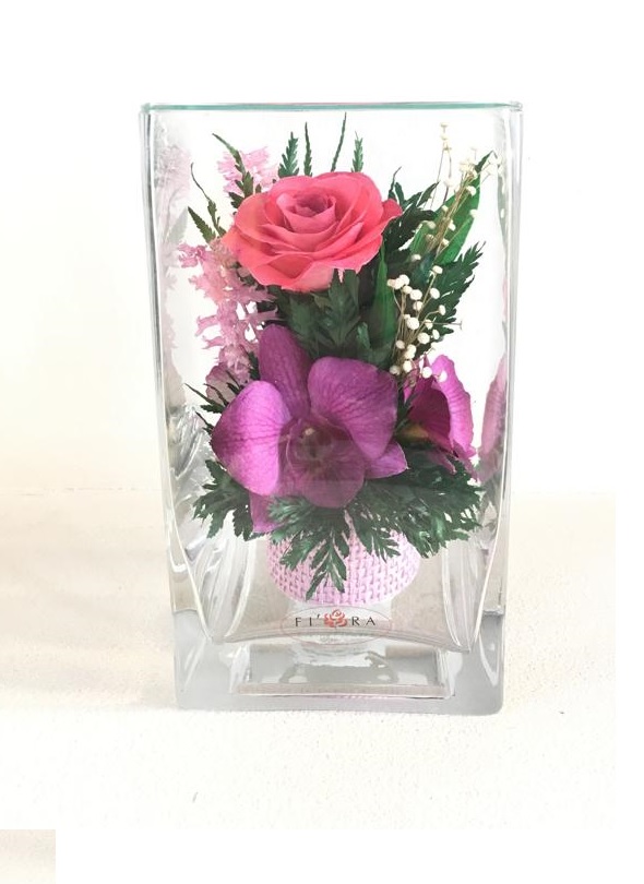 Букет роз и орхидей в кубе (Цветы в стекле)
