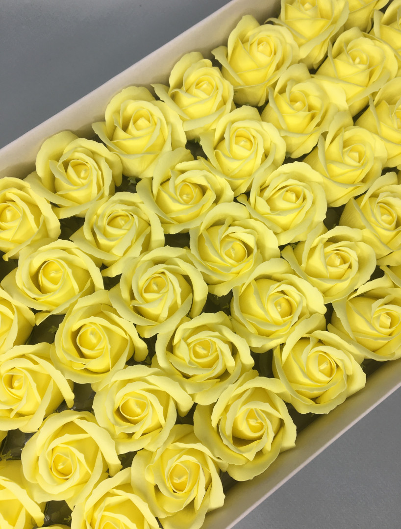 Роза — светло-желтая 50 шт