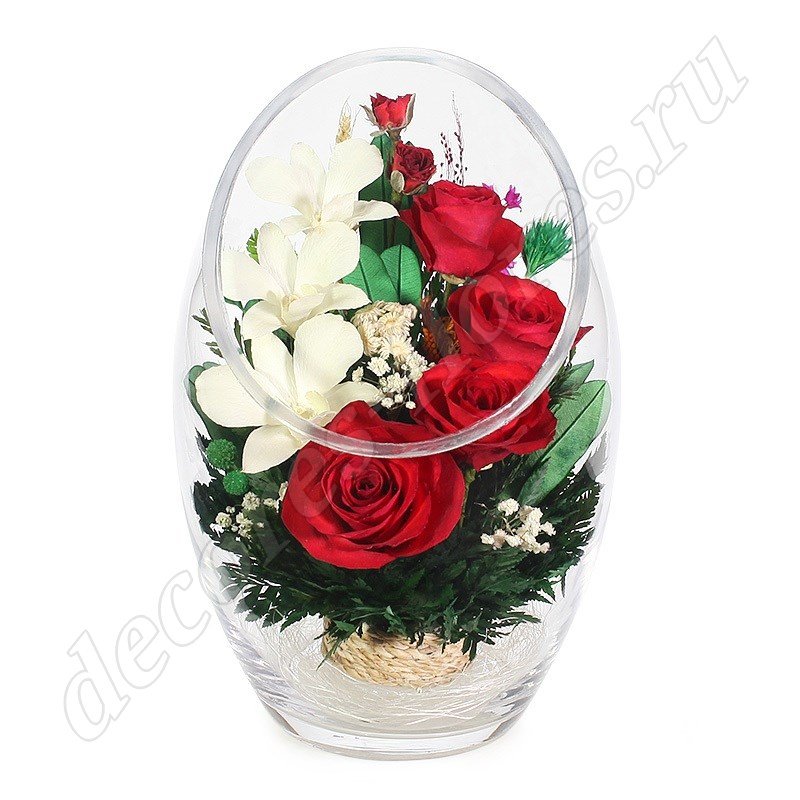 Букет роз и орхидей в стекле
