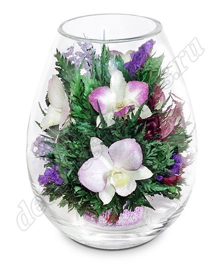 Орхидеи с декором в вазе