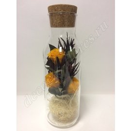 3 оранжевые розы в вазе с пробкой