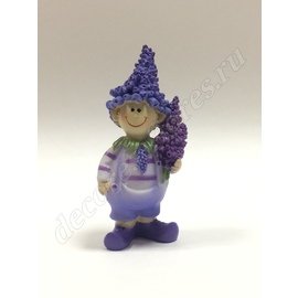 Сувенир Мальчик с лавандой (полистоун), 12 см, фиолетовый