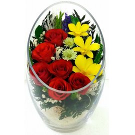 Микс цветов в скошенной вазе