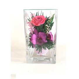 Букет роз и орхидей в кубе (Цветы в стекле)