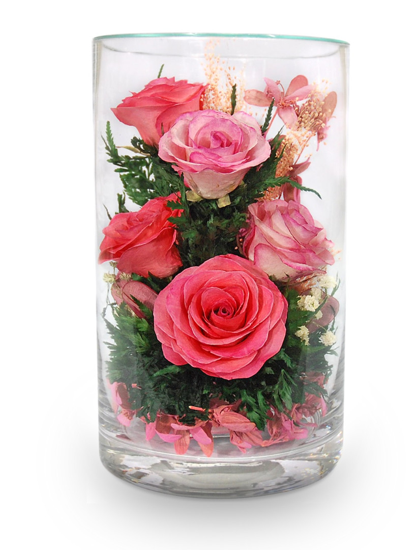 Цилиндр с ярко-розовыми и светло-розовыми розами