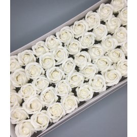 Роза — белая 50 шт