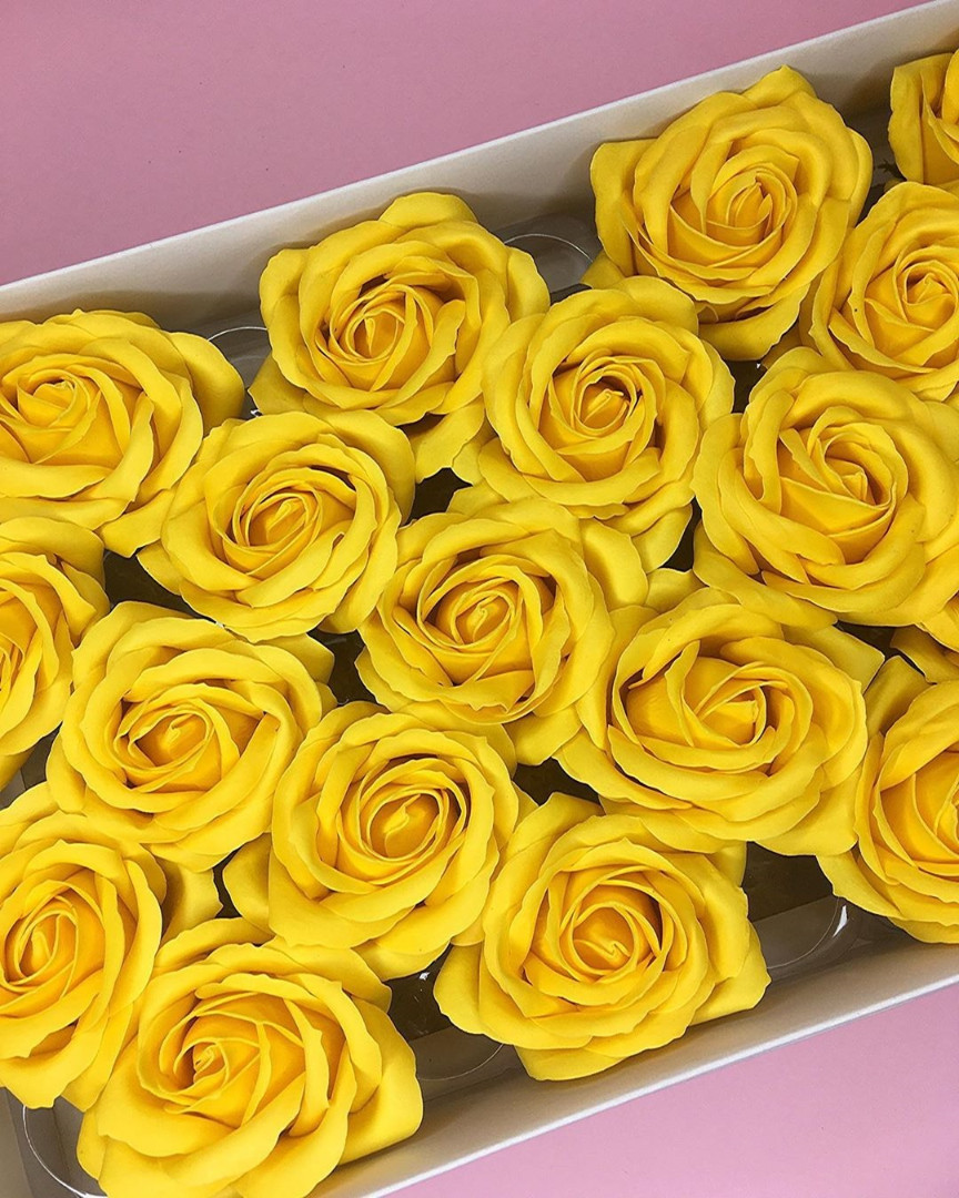 Роза крупная — желтая 25 шт