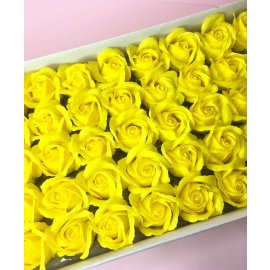 Роза — желтая 50 шт