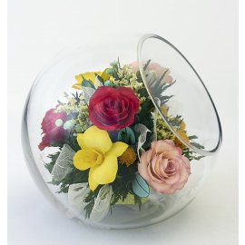 Микс роз и орхидей в скошенной вазе (арт. 66511)
